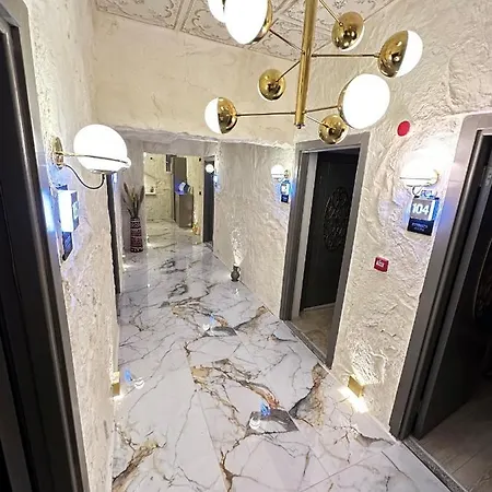 Ethnica Hotel 5*